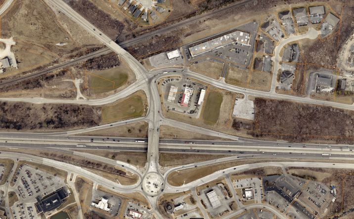 Pictures of Land property located at 1001 Peruque Crossing Ct, O'Fallon, MO 63366 for sales - image #1
