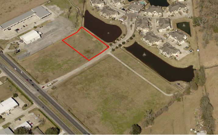 Pictures of Land property located at Airline Hwy, Gonzales, LA 70737 for sales - image #1