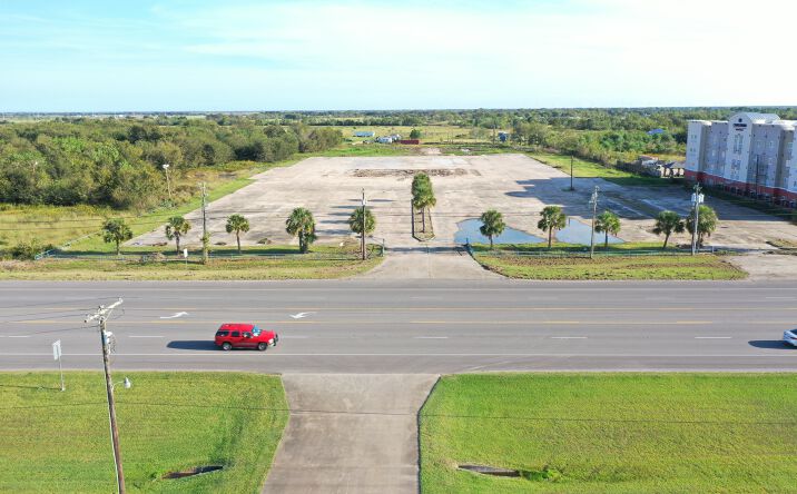 Pictures of Mixed Use, Land property located at 5900 TX-35, Bay City, TX 77414 for sales - image #1