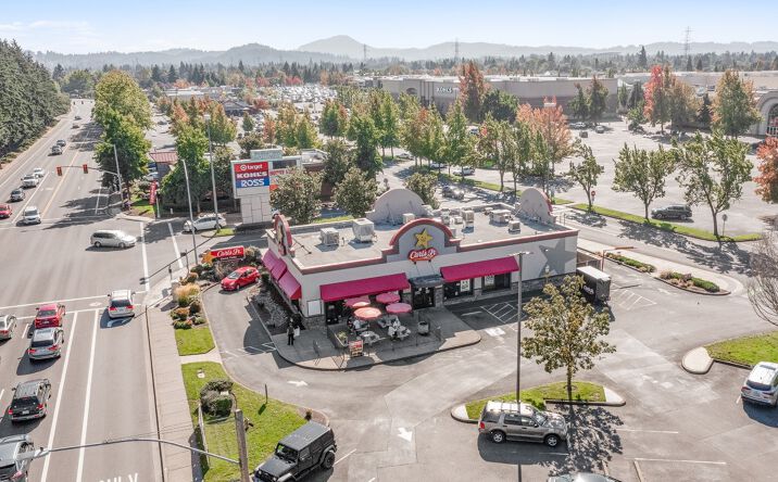 Pictures of Retail property located at 3032 Gateway St, Springfield, OR 97477 for comps - image #1