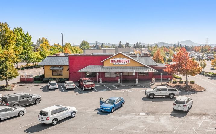 Pictures of Retail property located at 3018 Gateway St, Springfield, OR 97477 for comps - image #1