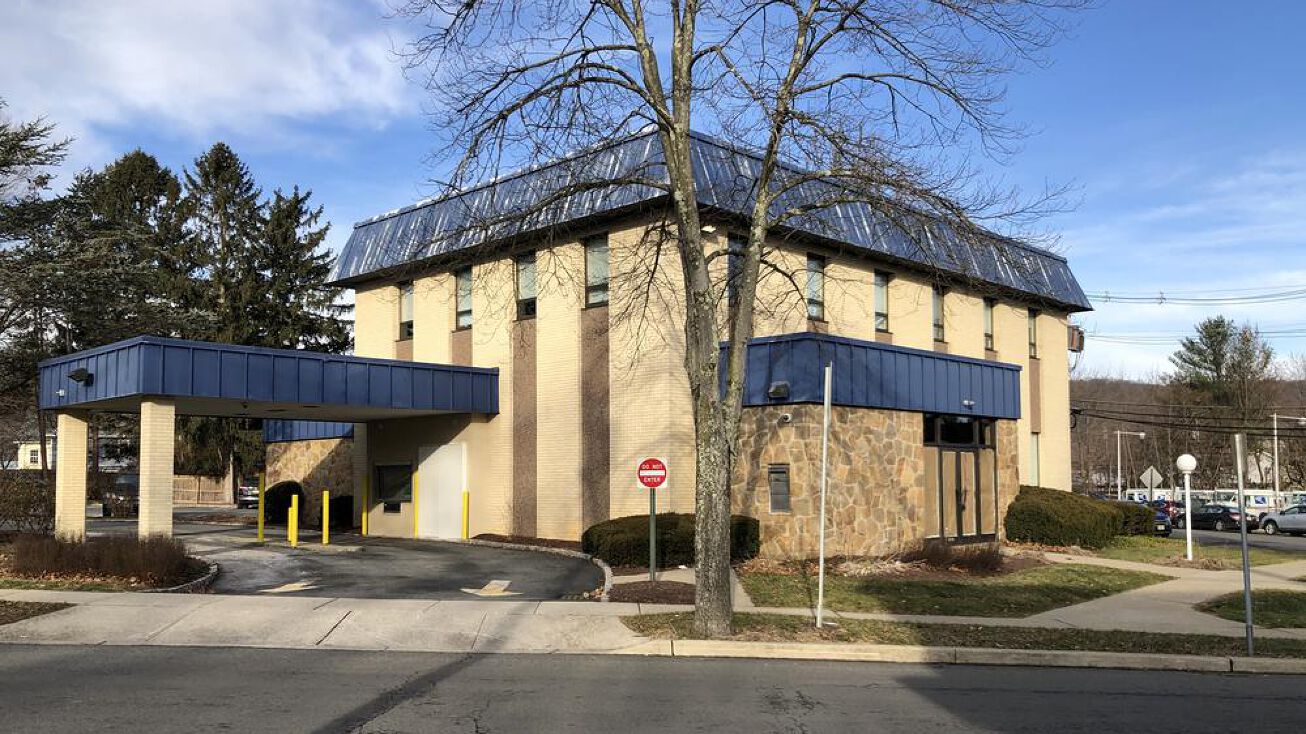 200 Grand Ave, Hackettstown, NJ 07840 Retail Property for Sale 200