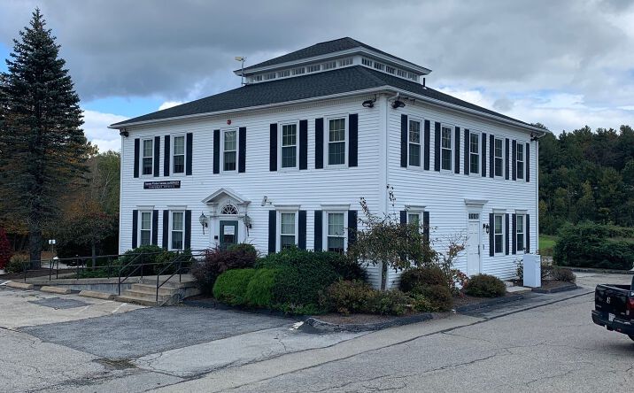 Pictures of Office property located at 63 N Main St, Charlton, MA 01507 for comps - image #1