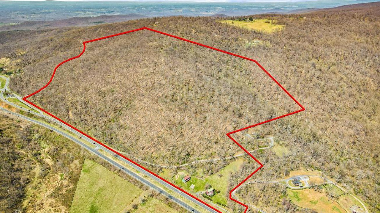 10616 John S. Mosby Hwy, Paris, VA 20130