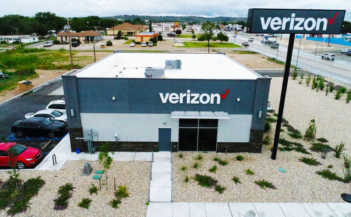 Pictures of Retail property located at 1001 W Pierce St, Carlsbad, NM 88220 for comps - image #1