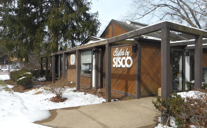 Pictures of Office property located at 4351 Old William Penn Hwy, Monroeville, PA 15146 for sales - image #1