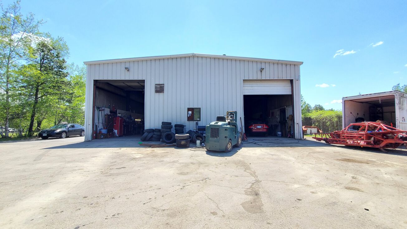 12 Dartmouth St, Hooksett, NH 03106 Industrial Property for Sale