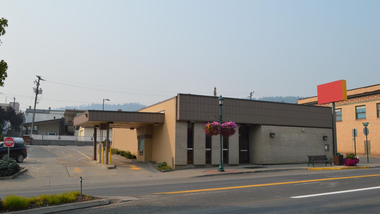 729 Main Ave, St Maries, ID 83861