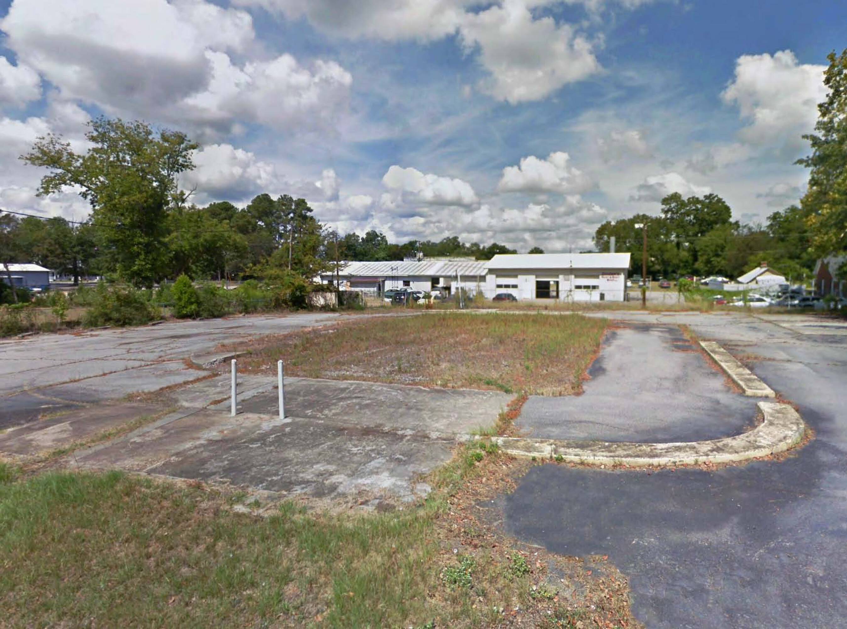 431 W Columbia Ave, Batesburg-Leesville, SC 29006