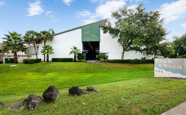 Pictures of Office property located at 533 N Nova Rd, Ormond Beach, FL 32174 for comps - image #1