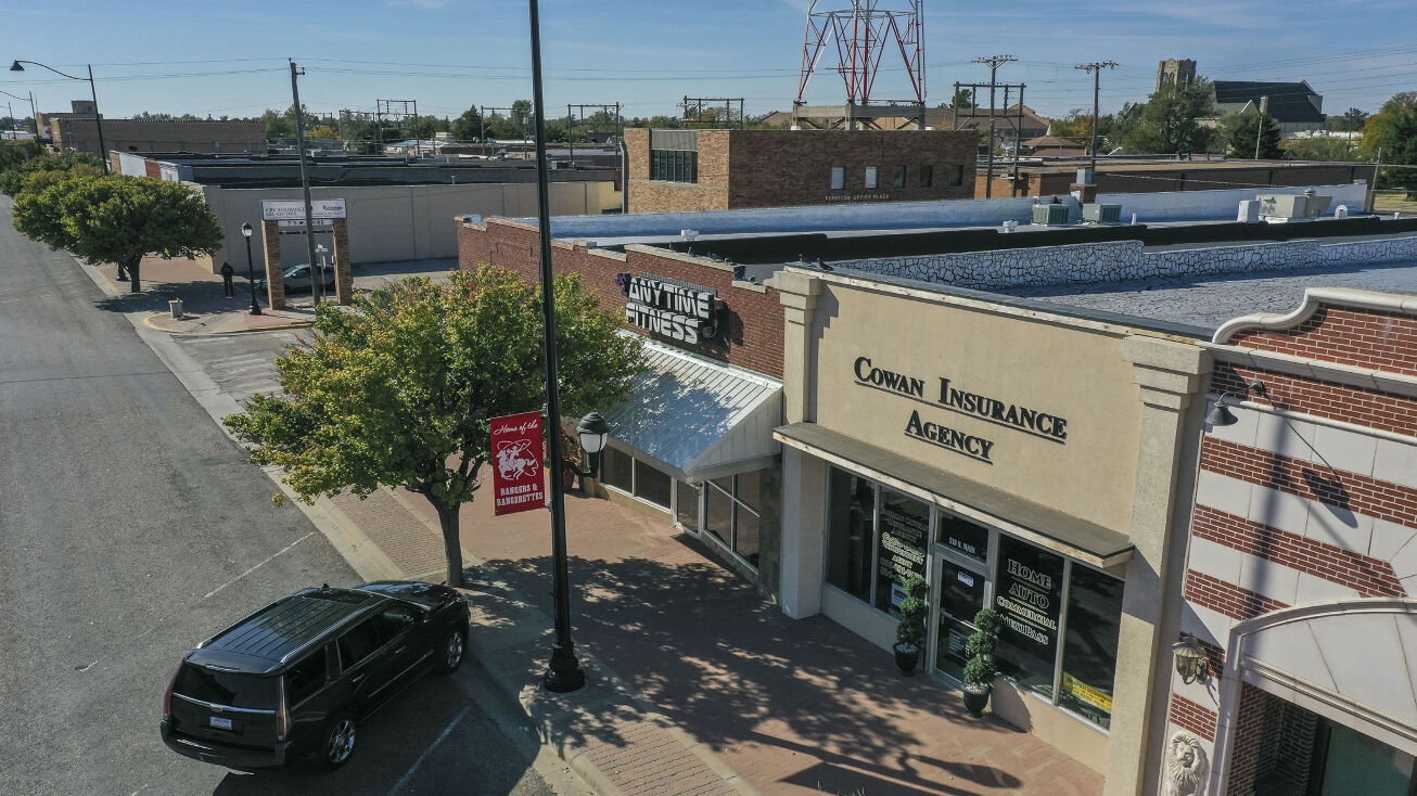 220 South Main Street, Perryton, TX 79070