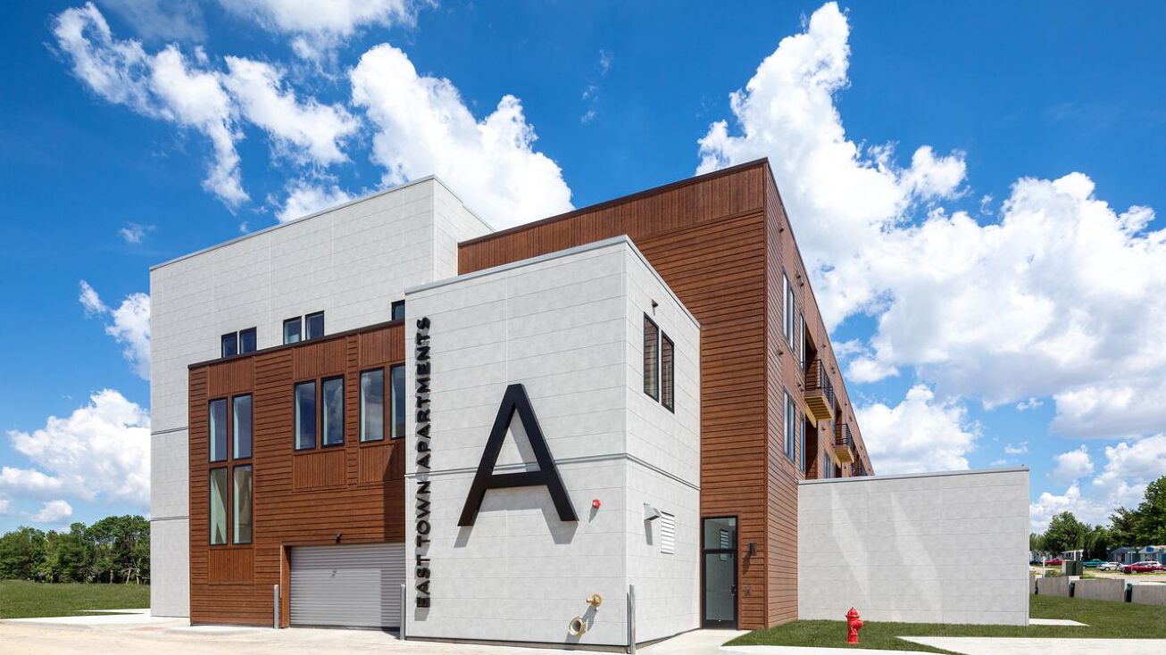 6152 Carlson Way, Marion, IA 52302