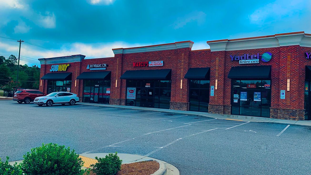 1423 Yadkinville Rd, Mocksville, NC 27028 Retail Property for Sale MultiTenant Investment