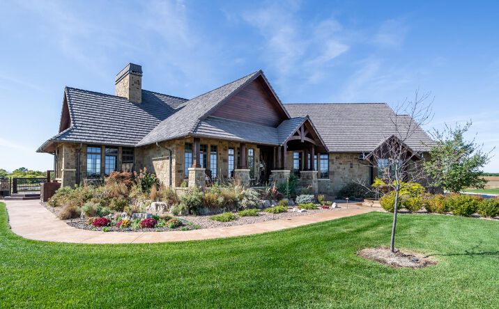 Pictures of Special Purpose property located at 1051 N Blackstone Rd, Milton, KS 67106 for sales - image #1