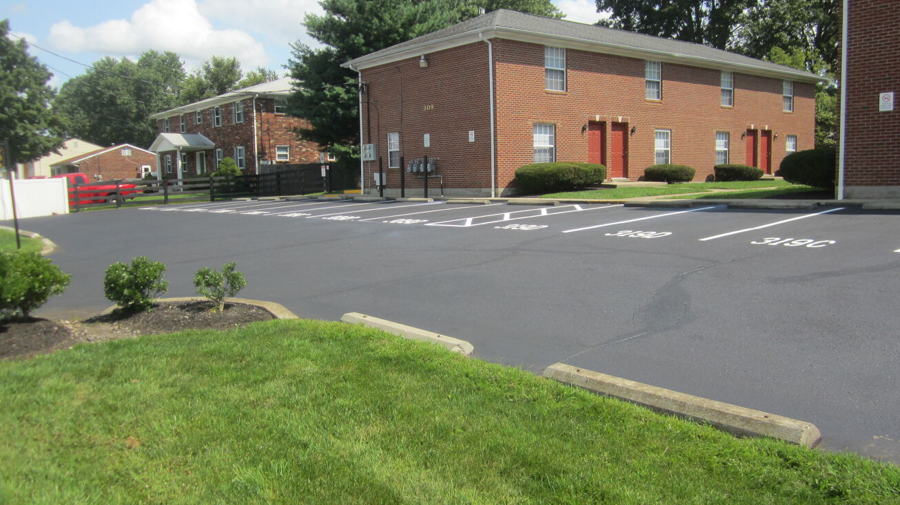 Hillview, Hillview, KY 40229