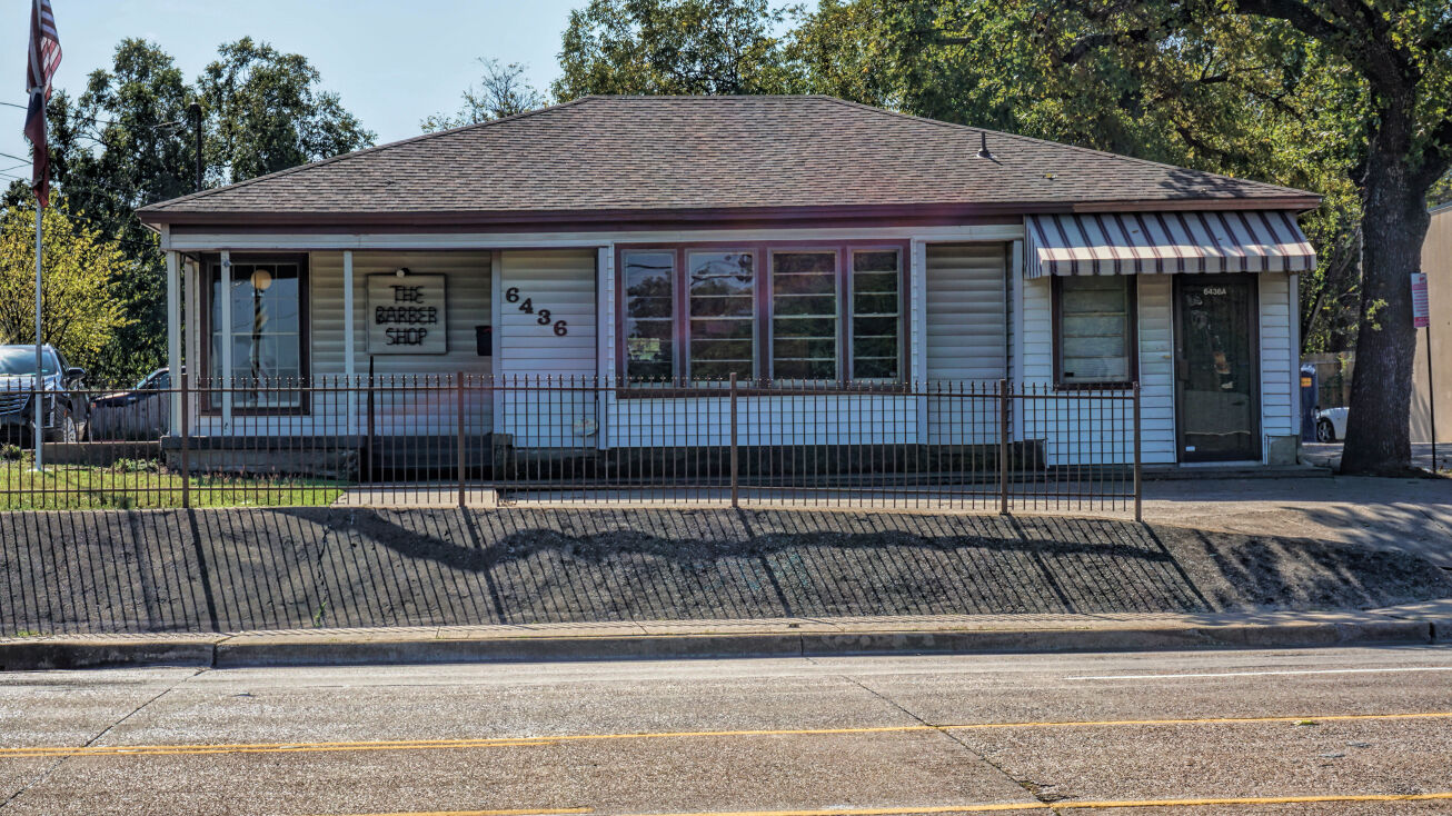 6436 Meadowbrook Dr, Fort Worth, TX 76112