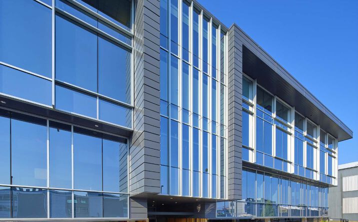 Pictures of Office property located at 2320 West Commodore Way, Seattle, WA 98199 for sales - image #1