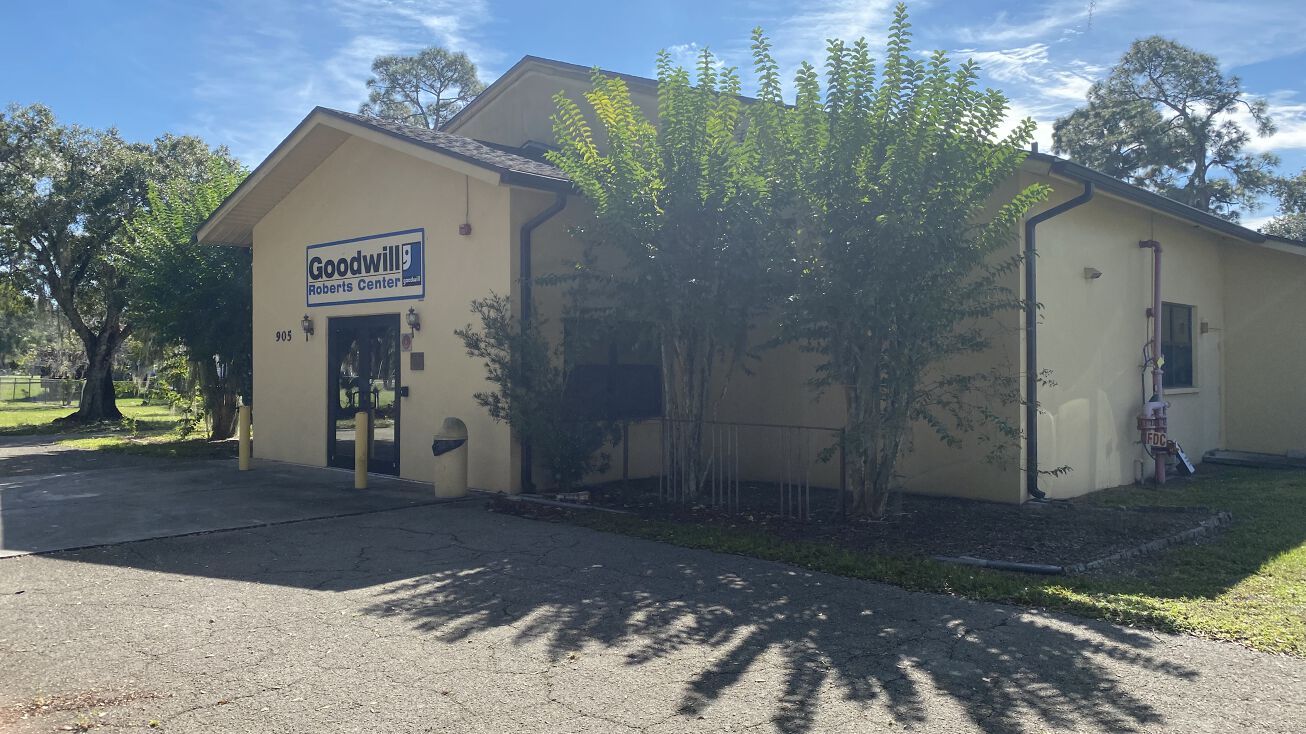 905 Roberts Ave W, Immokalee, FL 34142 Retail Property for Sale