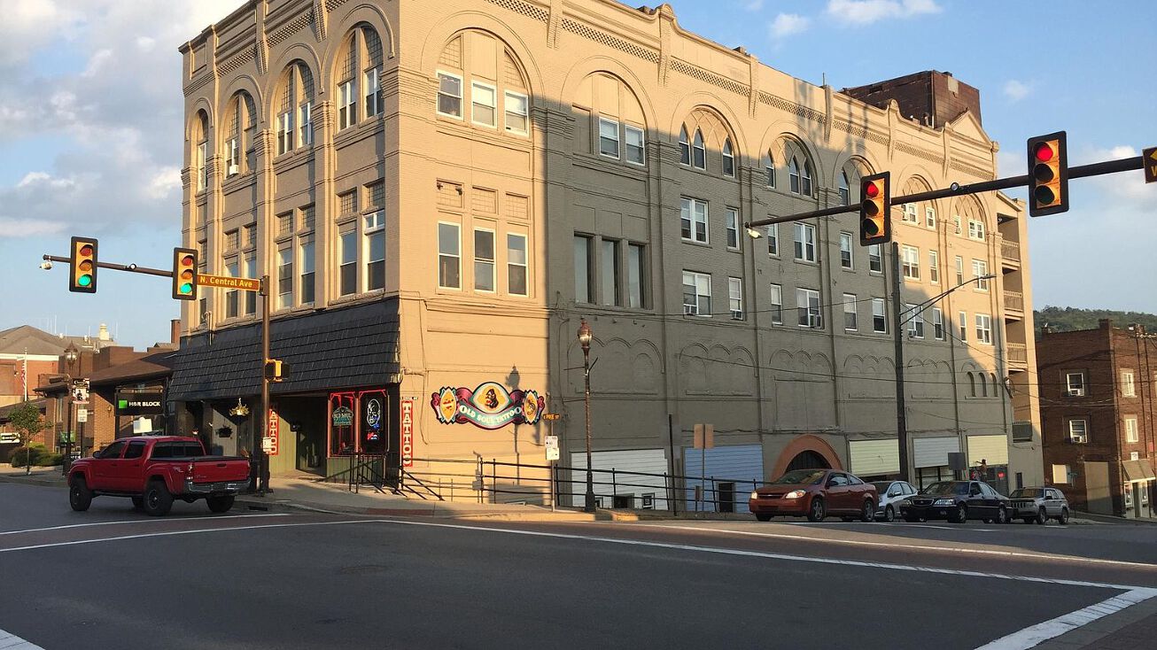 6 E Pike St, Canonsburg, PA 15317 Mixed Use Property for Sale 18