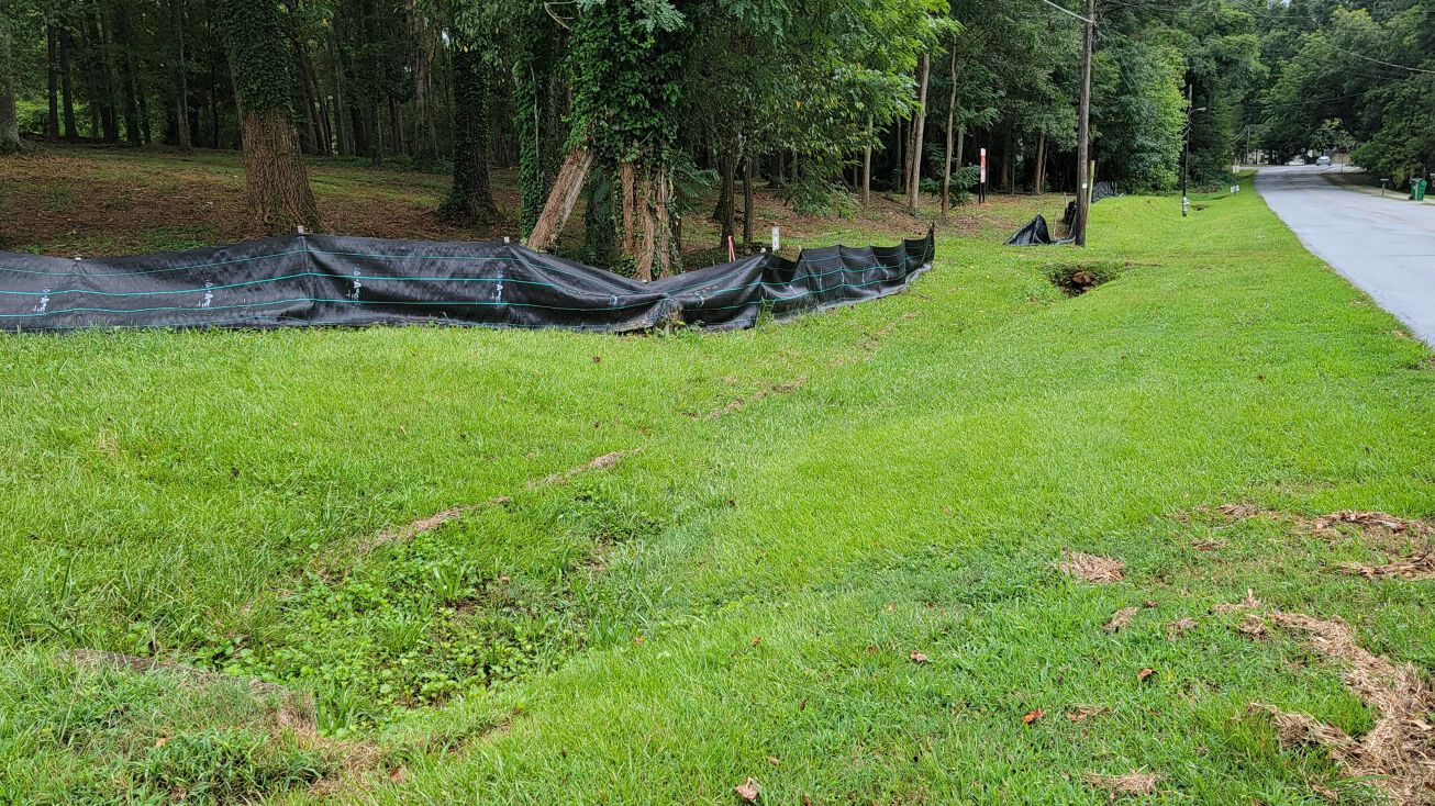 947 Sheppard Rd, Stone Mountain, GA 30083