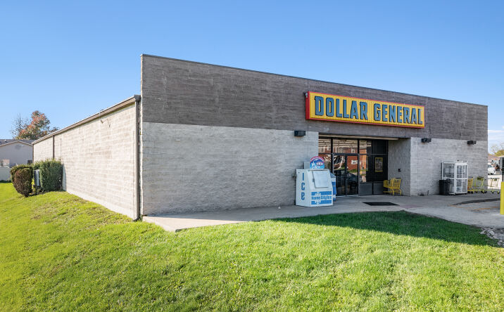 Pictures of Retail property located at 1620 Sheffield Ave, Dyer, IN 46311 for comps - image #1