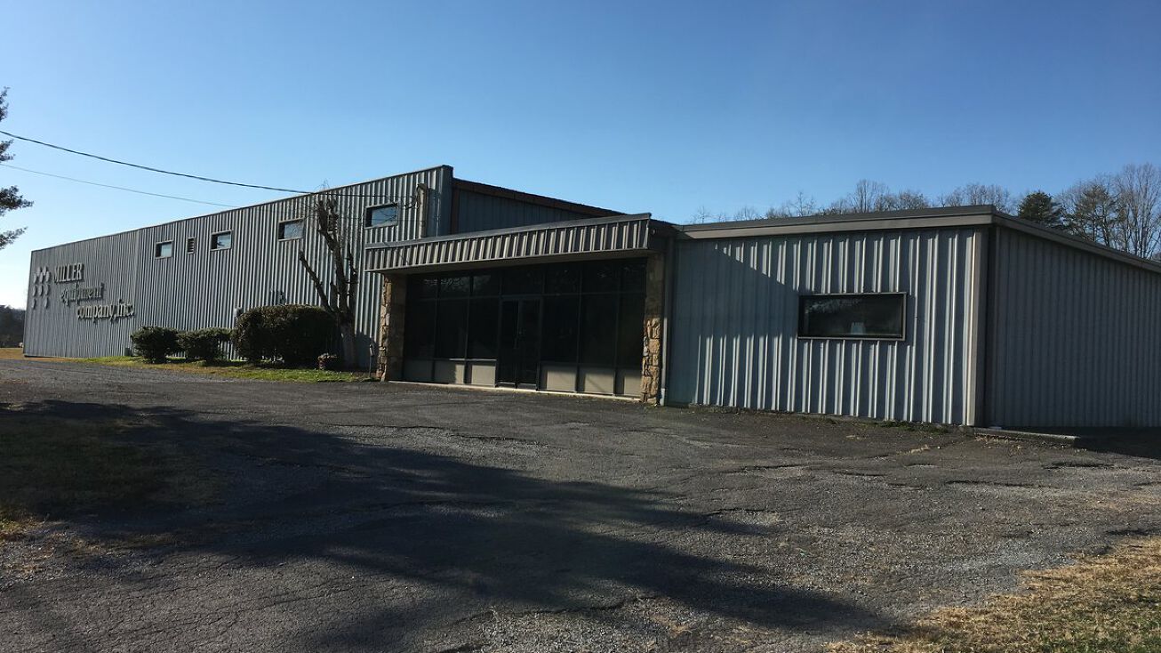 3224 Hinds Creek Rd, Heiskell, TN 37754