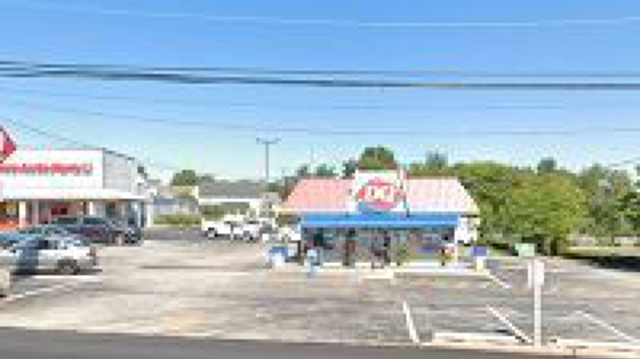 2629 Ridge Pike, Norristown, PA 19403 - Dairy Queen