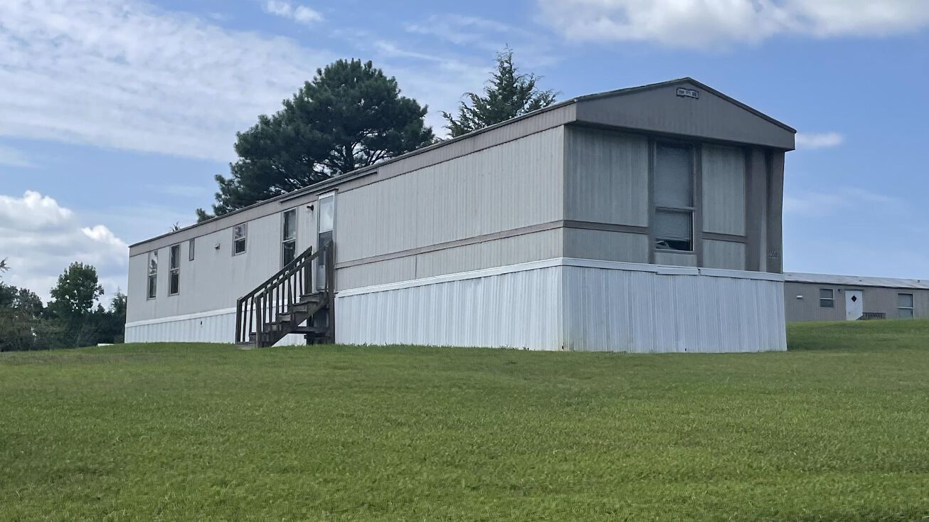 3855 Mechanic Rd, Asheboro, NC 27205