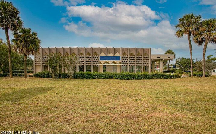 Pictures of Retail property located at 930 University Blvd N, Jacksonville, FL 32211 for sales - image #1