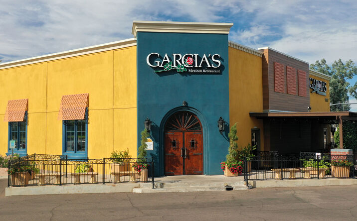 Pictures of Retail property located at 5695 W Bell Rd, Glendale, AZ 85308 for comps - image #1