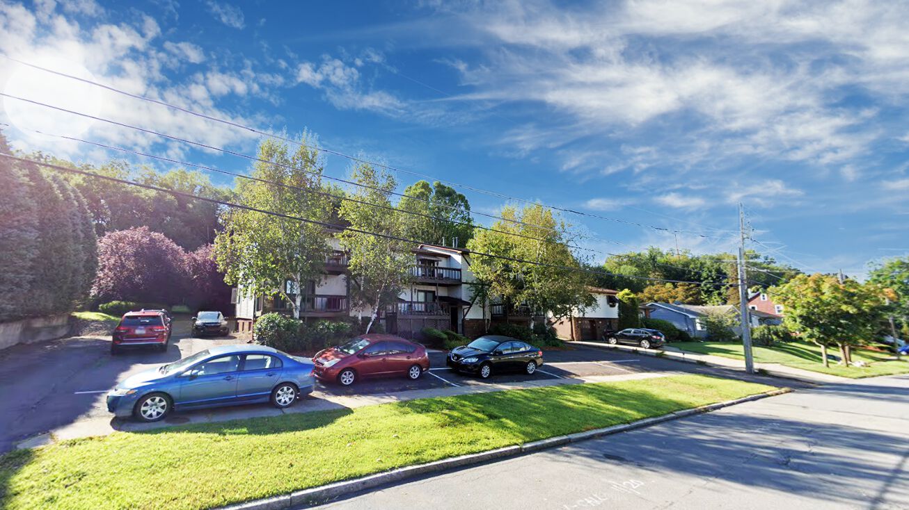 1218 Monroe Ave, Dunmore, PA 18509