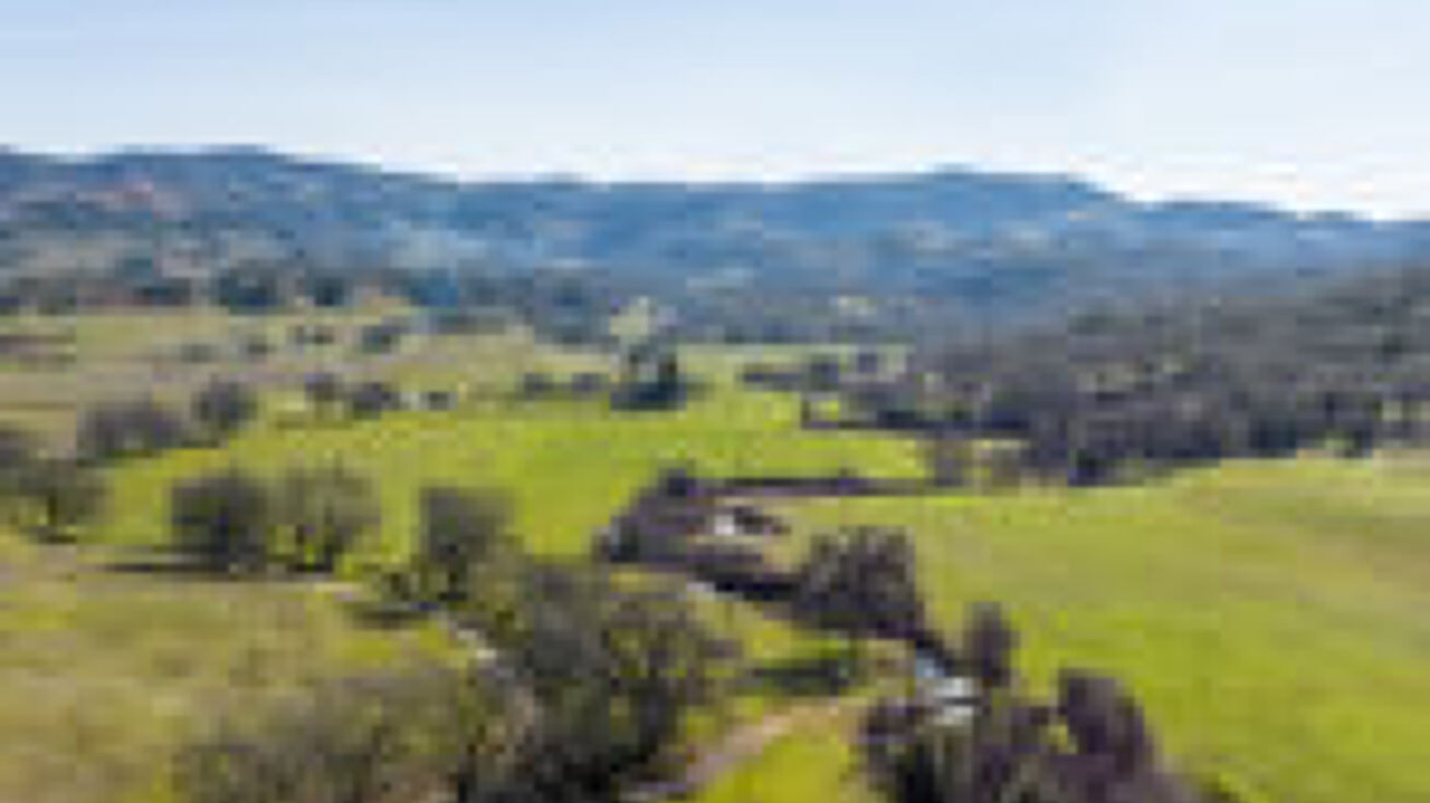 4164 Guadalupe Fire Rd, Catheys Valley, CA 95306