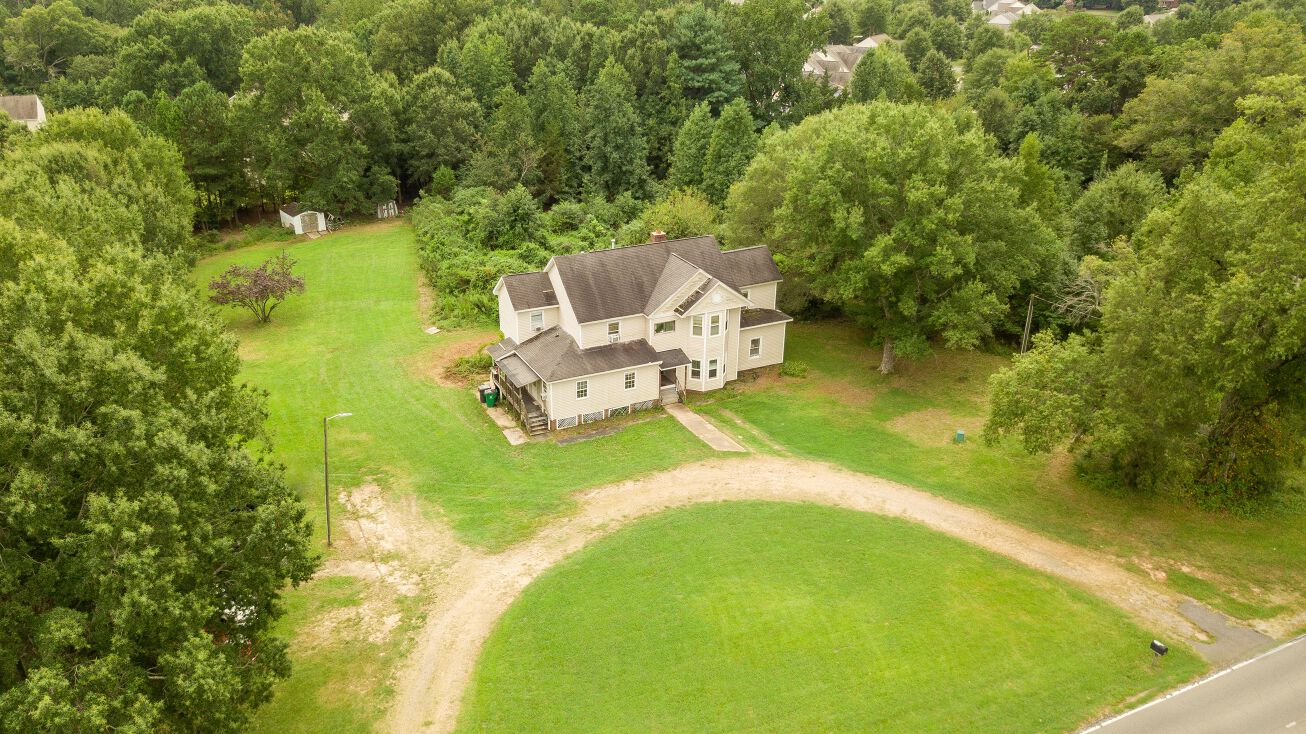 2101 McKee Rd, Matthews, NC 28105
