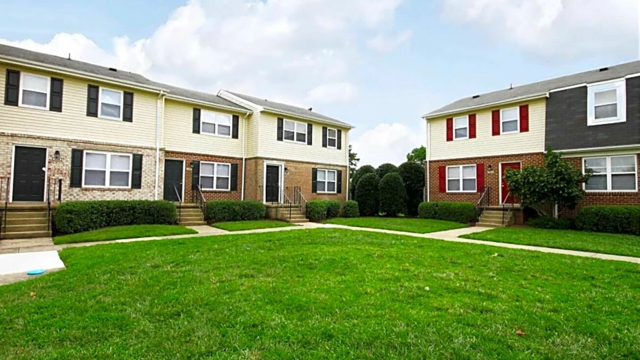 Green Lakes Apartments, Virginia Beach, VA 23452