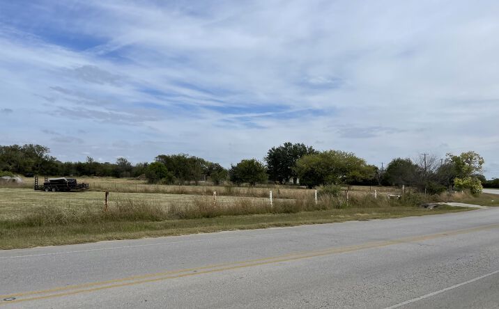 Pictures of Land property located at 11815 Lower Seguin Rd, Schertz, TX 78154 for sales - image #1