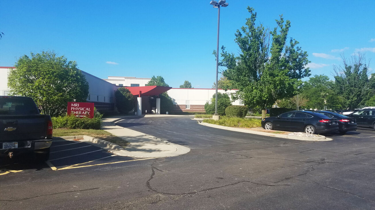 2350 Royal Blvd, Elgin, IL 60123