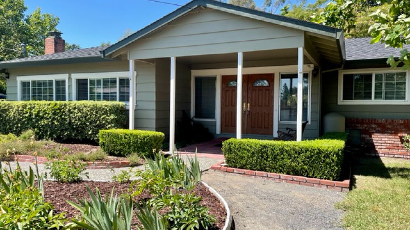 2185 Floral Way, Santa Rosa, CA 95403 Senior Living Property for Sale Alvarez Family Care Home