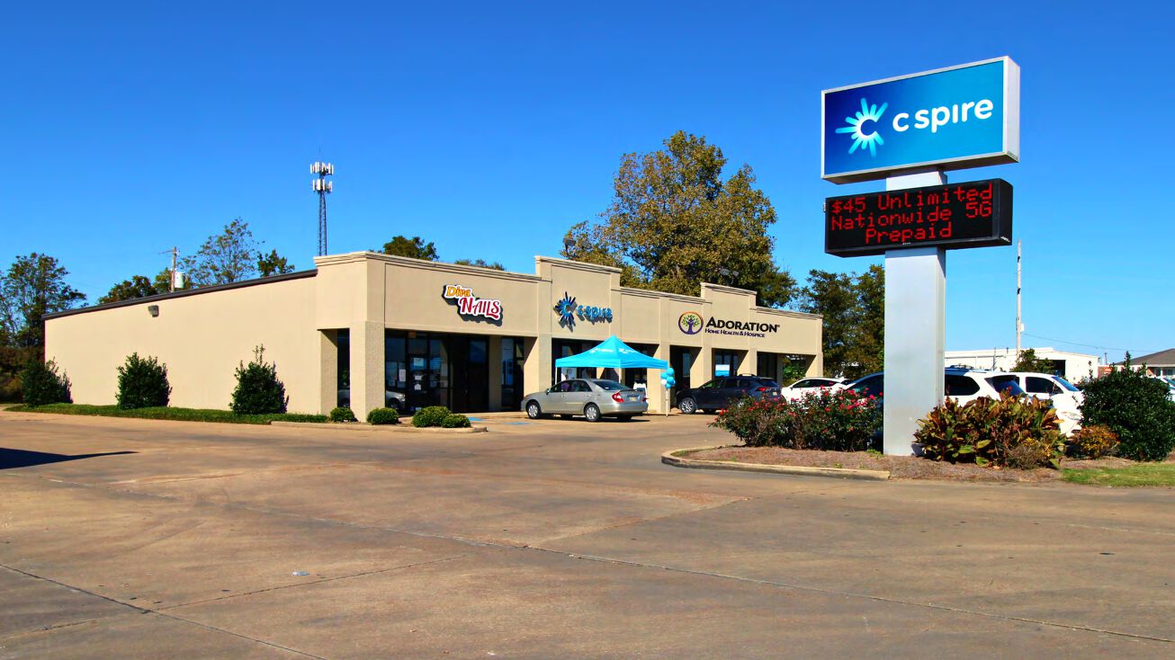 1005 S State St, Clarksdale, MS 38614