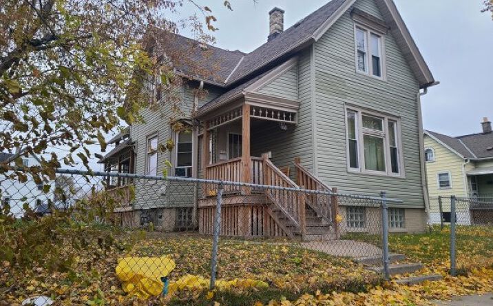 image of property at 1937 N 20TH ST Milwaukee WI 53205-1554