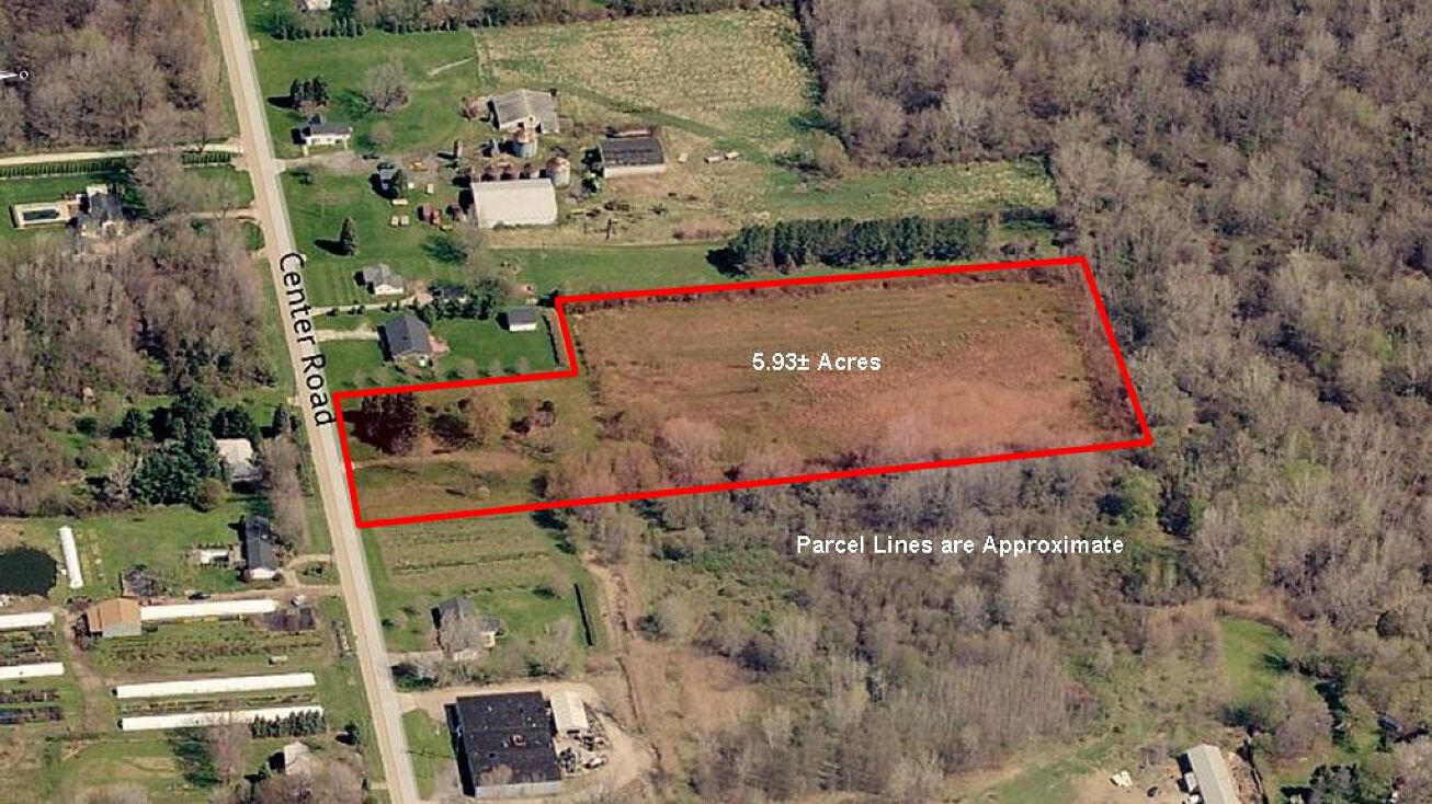 3269 Center Rd, Perry, OH 44081