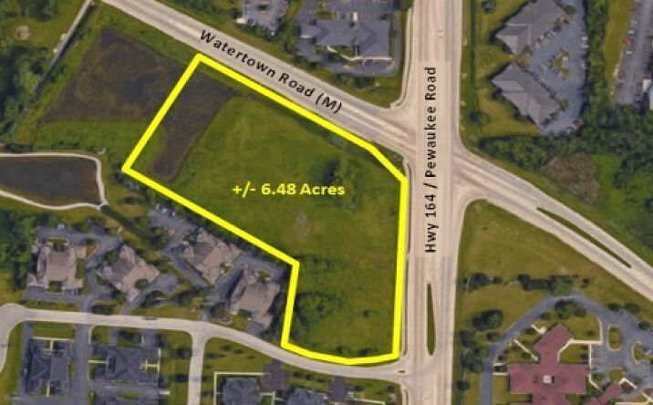 Pictures of Land property located at W240N2687 Pewaukee Rd, Pewaukee, WI 53072 for sales - image #1