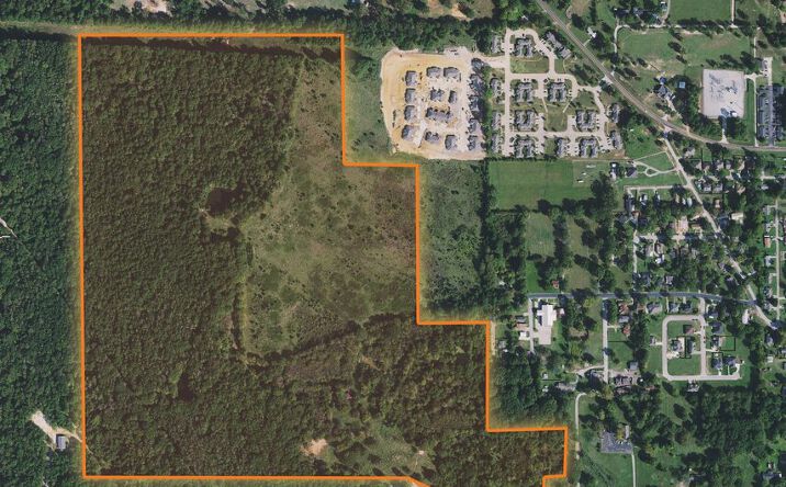Pictures of Land, Multifamily property located at 611 W Main St, Chandler, TX 75758 for sales - image #1