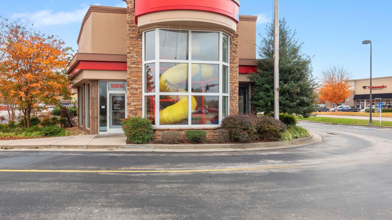 10916 Parkside Dr, Knoxville, TN 37934