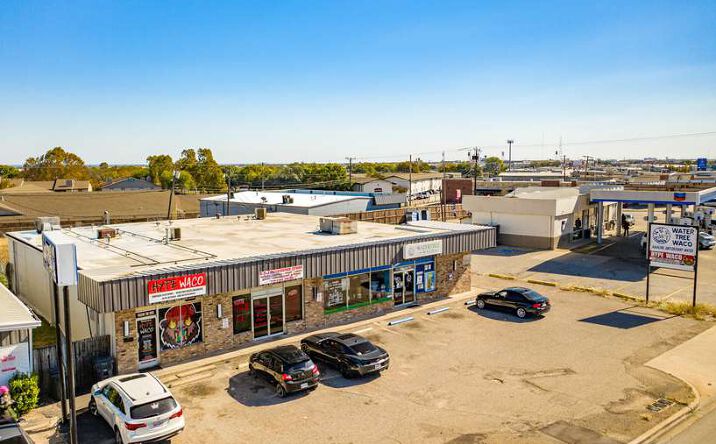 Pictures of Industrial, Land property located at 711-715 Lake Air Dr, Waco, TX 76710 for sales - image #1