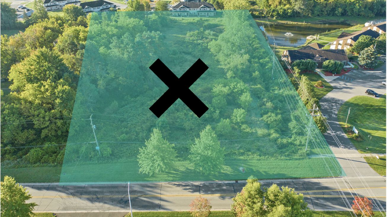 568 W Randall St, Coopersville, MI 49404