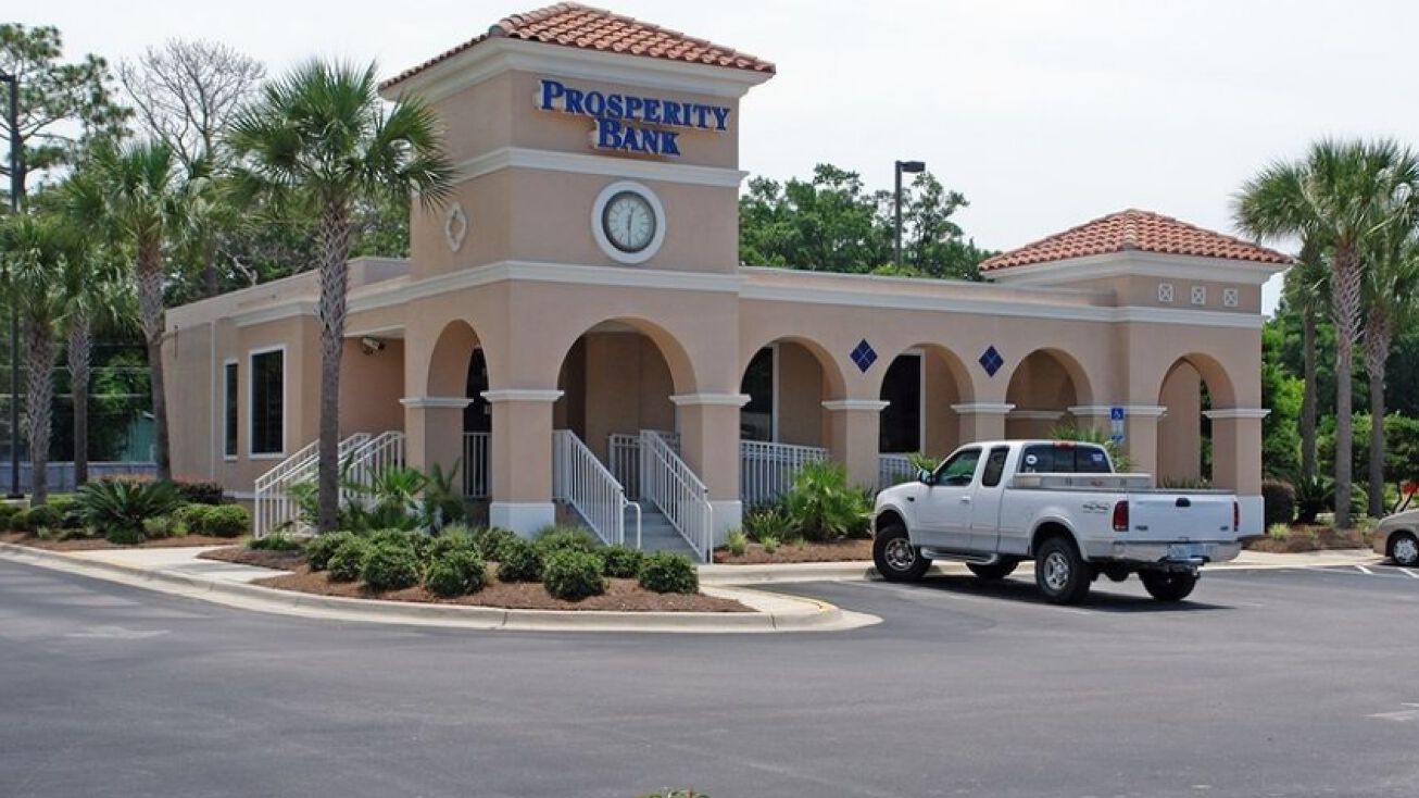 805 S. Tyndall Parkway, Panama City, FL 32404 Office Property for