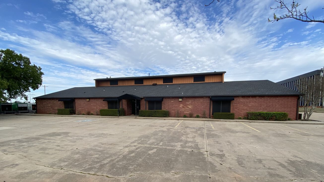 3300 S Lakeside Drive, Oklahoma City, OK 73179 | Crexi.com