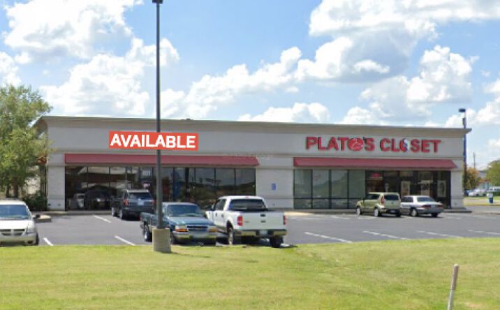 Pictures of Retail property located at 2909 James Sanders Blvd, Paducah, KY 42001 for comps - image #1