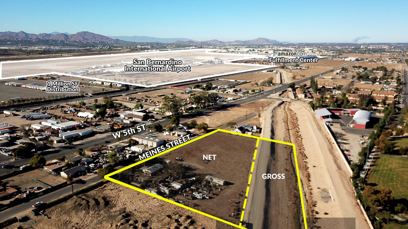 26970 Meines St, Highland, CA 92346