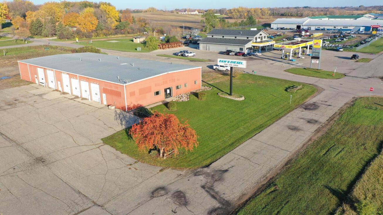 1951 48th Ave NE, Willmar, MN 56201 Office Property for Sale 1951